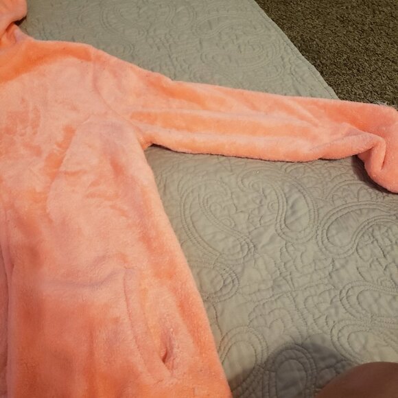 NO boundaries bright fuzzy fleece zip up hoodie - Picture 7 of 9